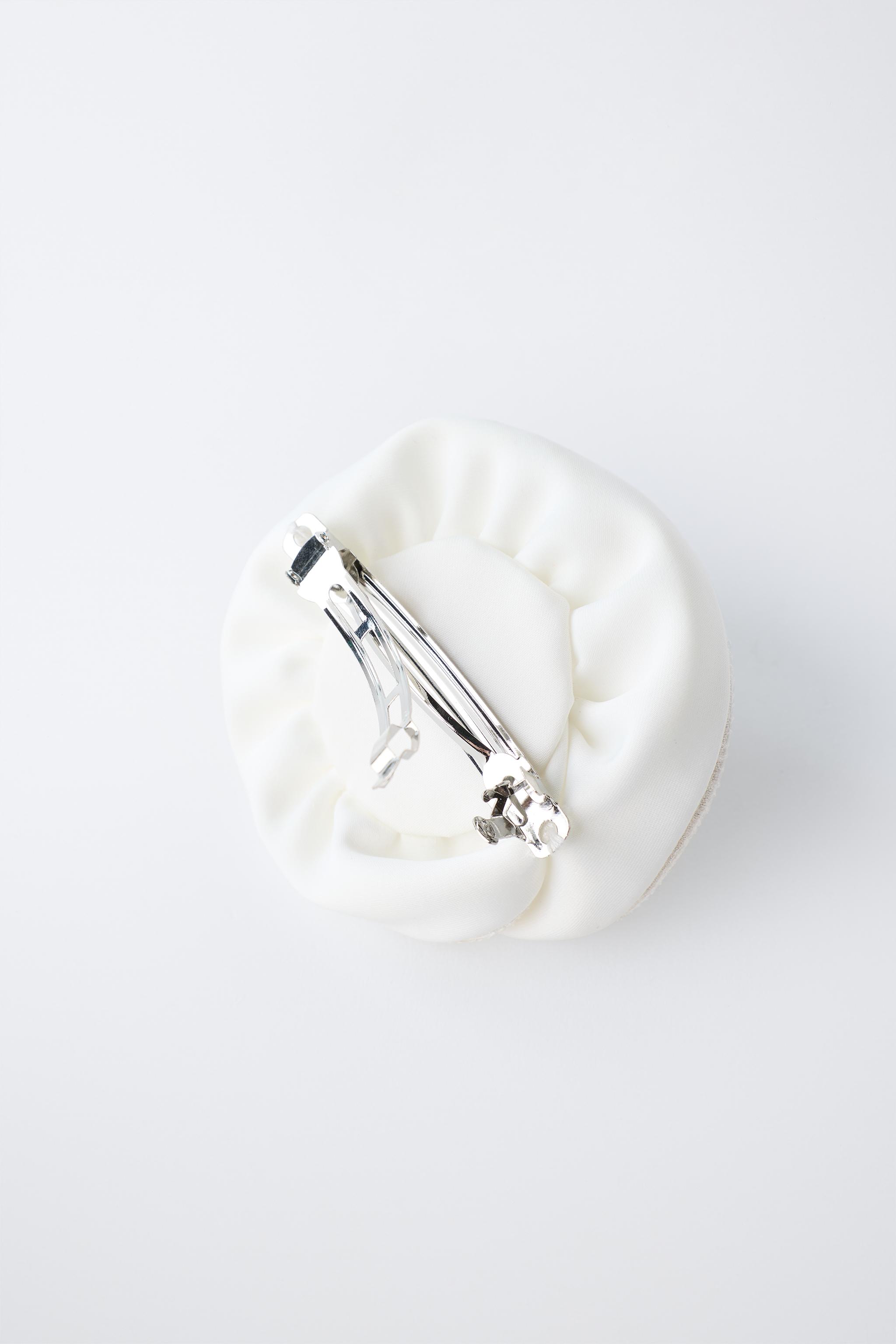 PINCE PASSANT FLEUR STRASS